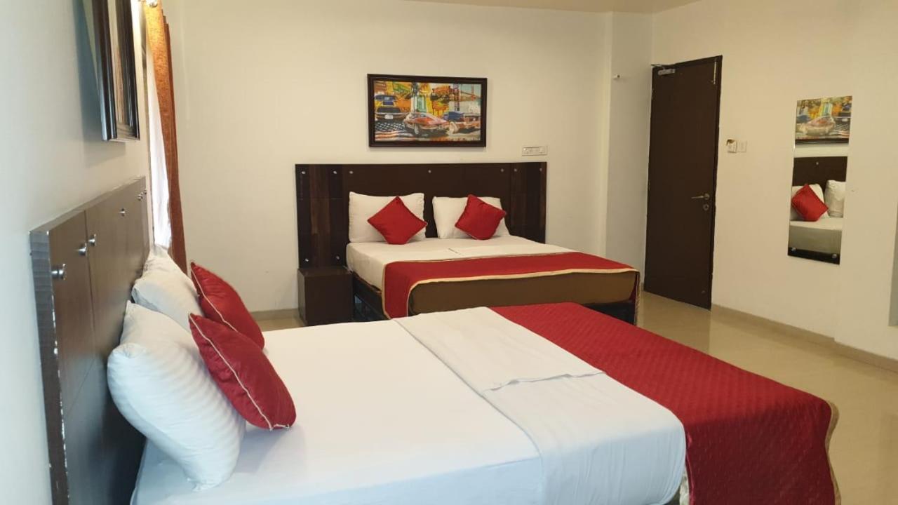 Resort Silver Hills Lonavala Extérieur photo