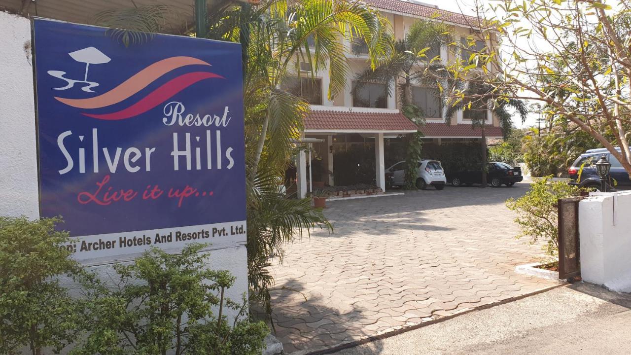 Resort Silver Hills Lonavala Extérieur photo
